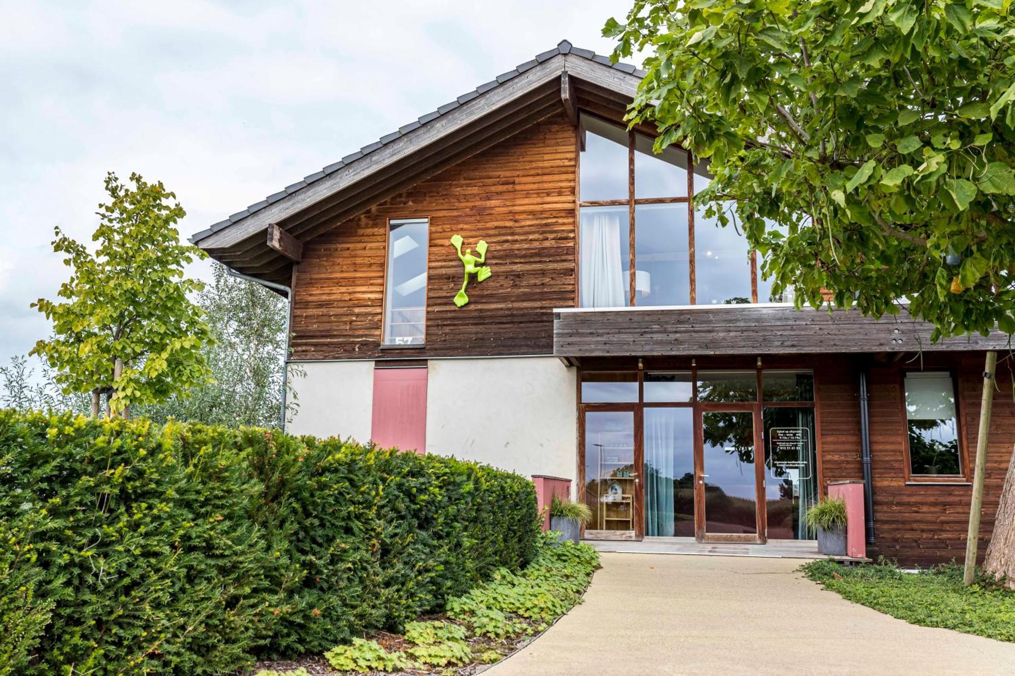 Vakantiewoning Stroenzo Римст Экстерьер фото